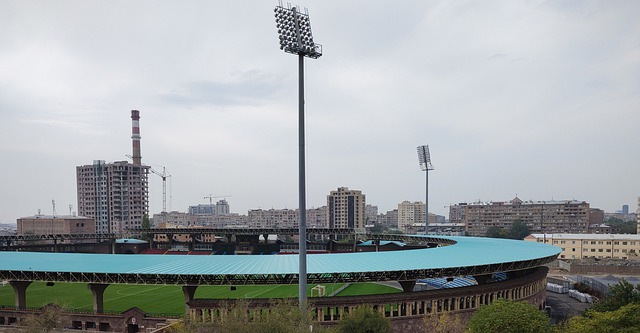 阿尔瓦雷斯 阿尔瓦雷斯